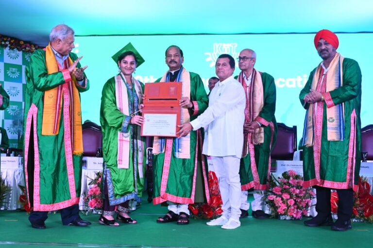 କିଟ୍‍ ବିଶ୍ୱବିଦ୍ୟାଳୟର ବିଂଶତମ ସମାବର୍ତ୍ତନ ଉତ୍ସବ