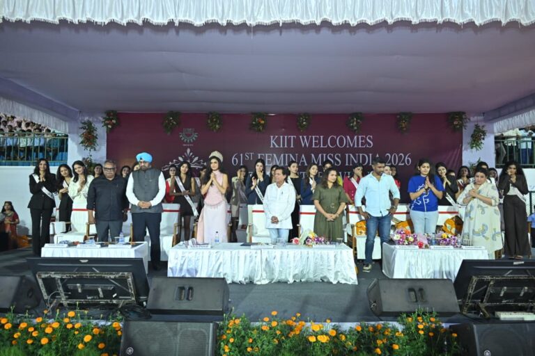 କିଟ୍‍ ଓ କିସ୍‍ ପକ୍ଷରୁ ଫେମିନା ମିସ୍ ଇଣ୍ଡିଆ ପ୍ରତିଯୋଗୀଙ୍କୁ ସମ୍ବର୍ଦ୍ଧନା
